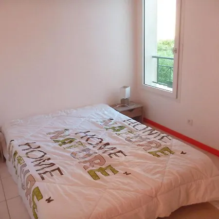 Maison Spacieuse Avec Piscine, Tennis Et Terrasse, Parking Prive A - Fr-1-387-163 Villa