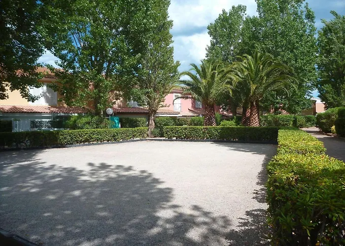 Maison Spacieuse Avec Piscine, Tennis Et Terrasse, Parking Prive A - Fr-1-387-163 * Marseillan (Herault)